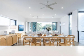 Sunset Jewel - 7a Cromarty Road, Soldiers Point - Ocean Views, Breathtaking Sunsets, Linen, AIR CON & Wi-Fi